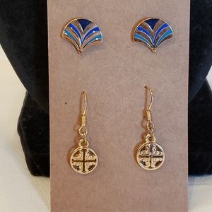 💐6/25 post wave and gold toned dangle pattern